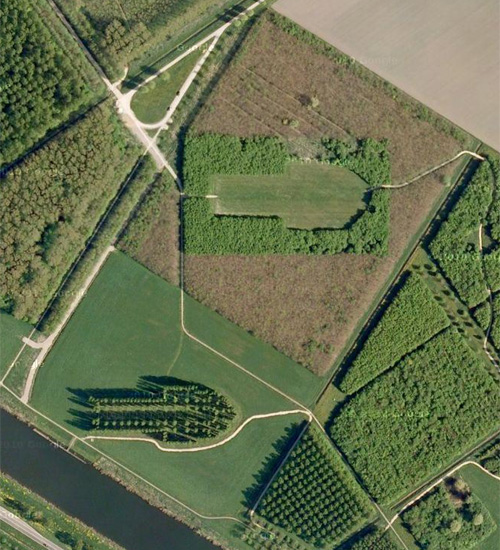 1. De Groene Kathedraal en contra kathedraal World Architecture