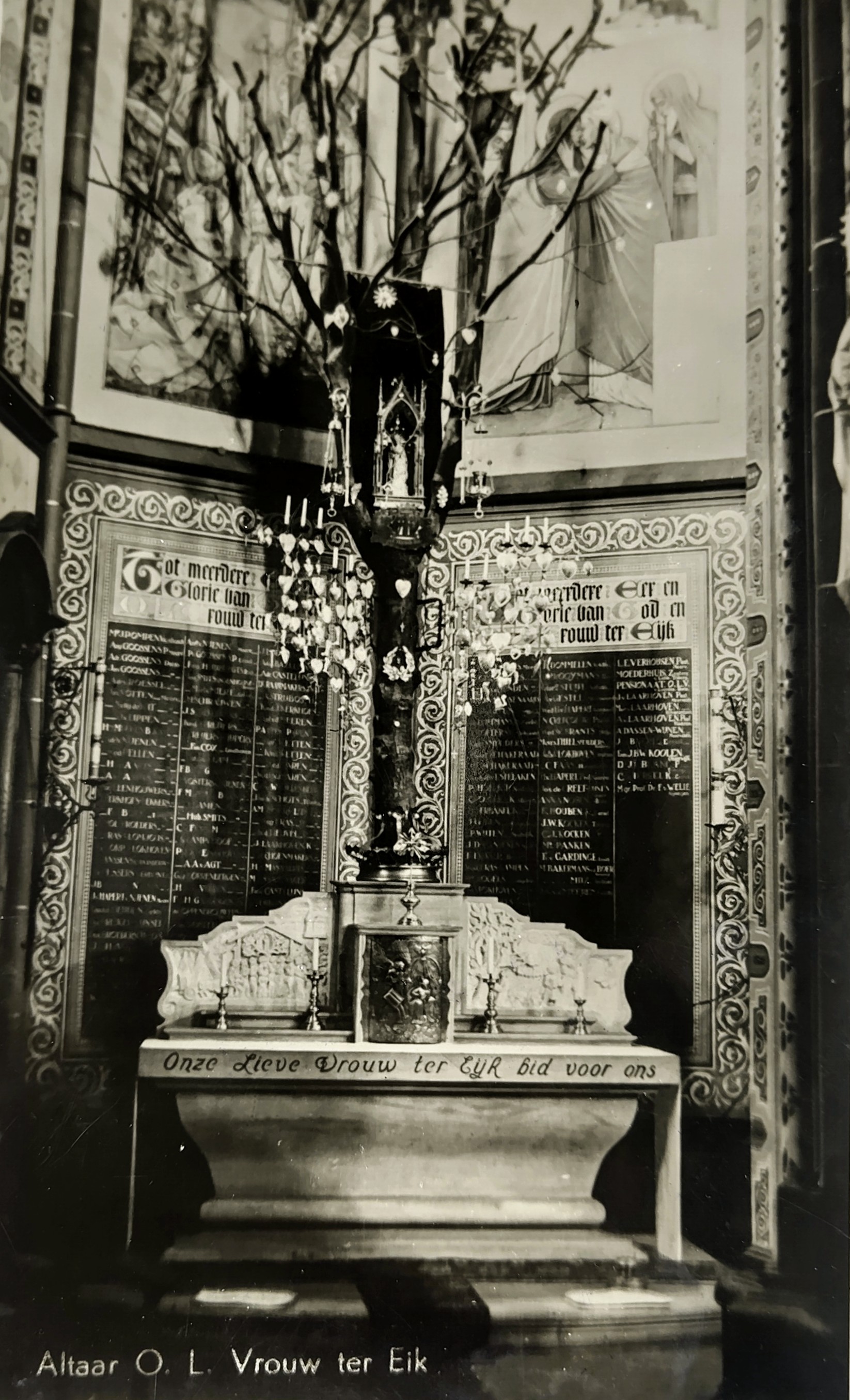 3 Ansichtkaart met het Maria altaar rond 1947 JosPe Arnhem
